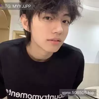 乌忱韵